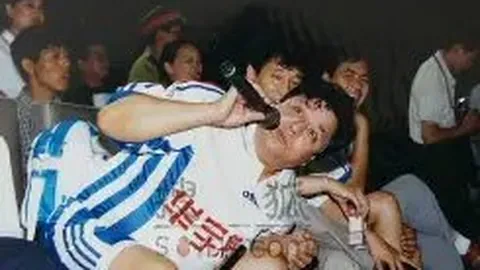 阿奎拉尼：利物浦20年传奇90号球员巅峰征程