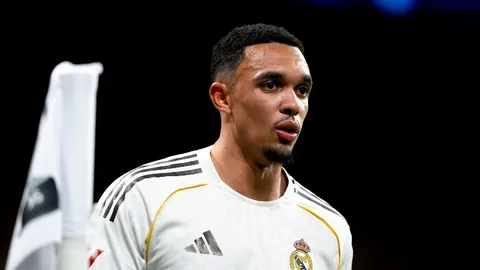 汪海健寄望沙特之旅延续巴林客场佳绩，着重强调定位球防守重要性。